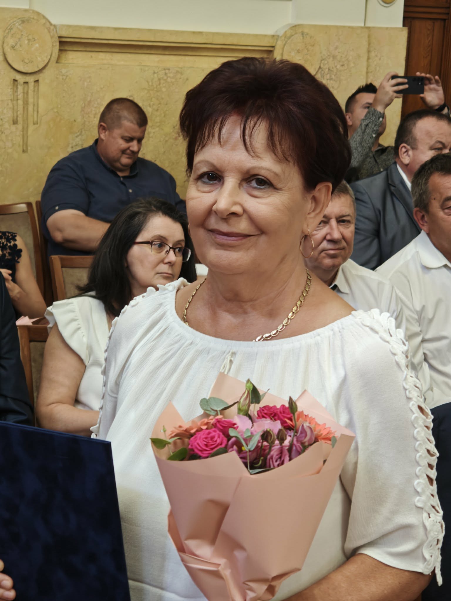A Szabolcs-Szatmár-Bereg Vármegyei Közgyűlés Köz Szolgálatáért Díjban részesítette Papp Mihályné köztisztviselőt